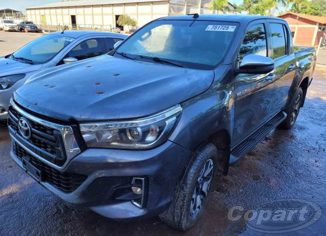 TOYOTA HILUX 2.8 20/20