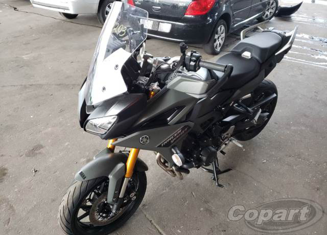 YAMAHA MT-09 23/23