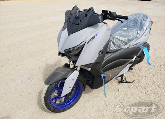 YAMAHA XMAX 250 22/22