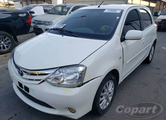 TOYOTA ETIOS 1.5 13/13