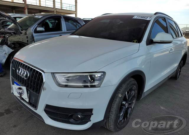 AUDI Q3 2.0 14/14