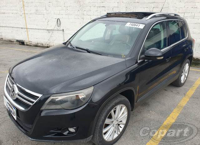 VOLKSWAGEN TIGUAN 2.0 10/11