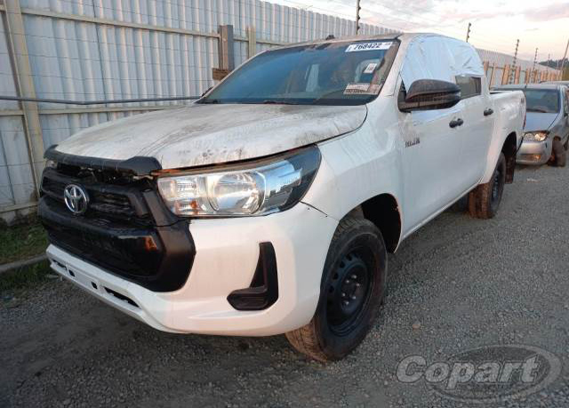 TOYOTA HILUX 2.8 21/21